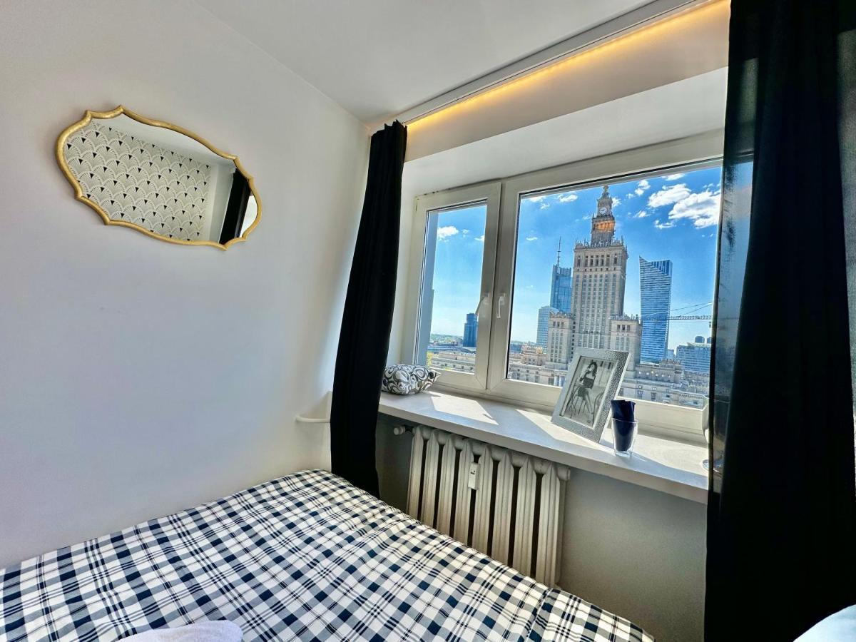Platinum Metro X2 Wifi 350 Mbs Netflix Hbo Appletv Leilighet Warszawa Eksteriør bilde